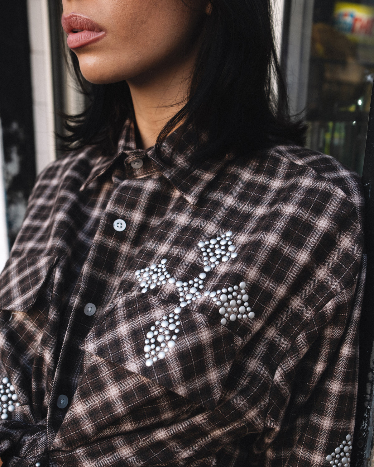 Camicia Fantasia Quadri e borchie Brown