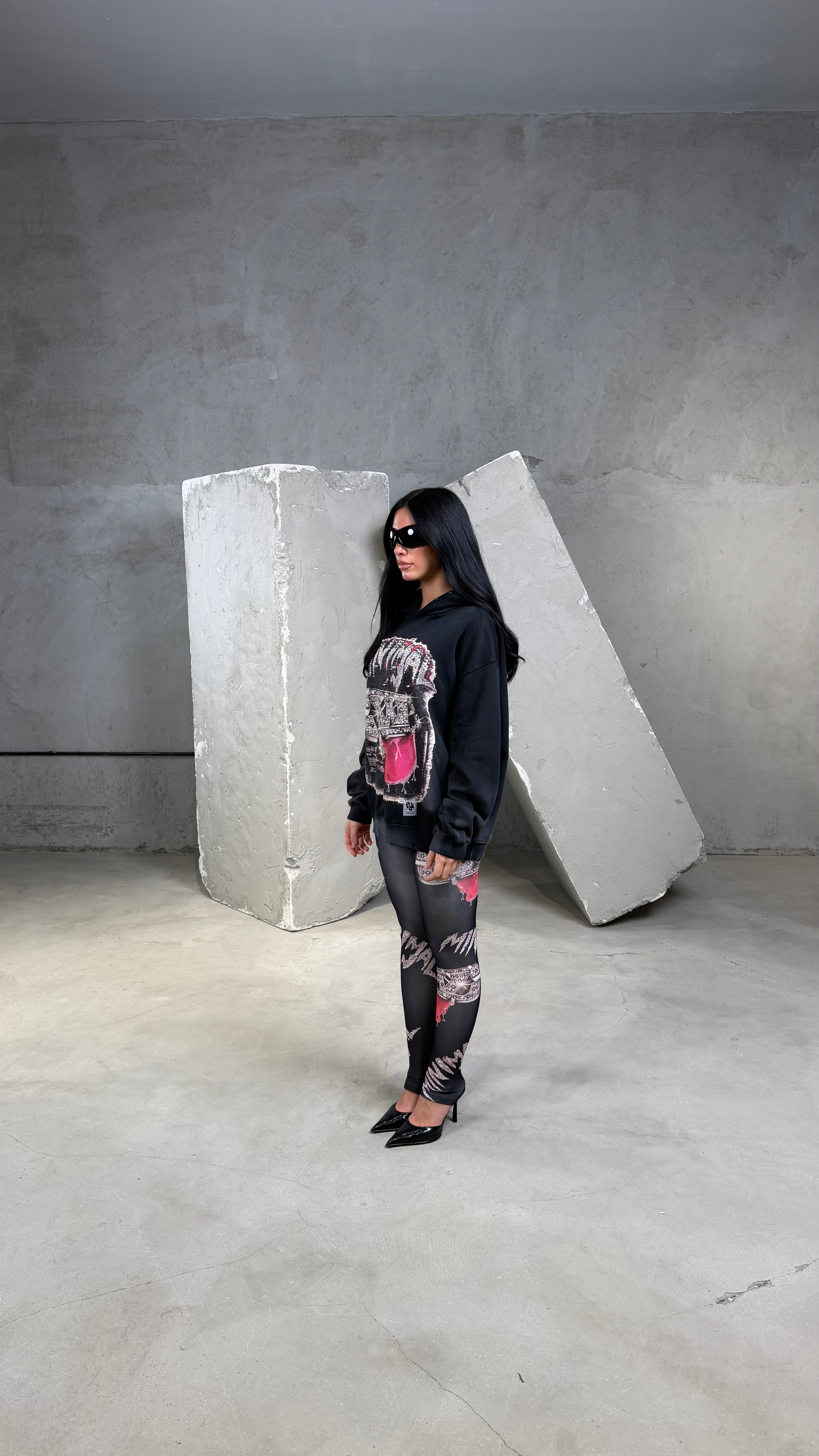 Distressed Washed Hoodie Black