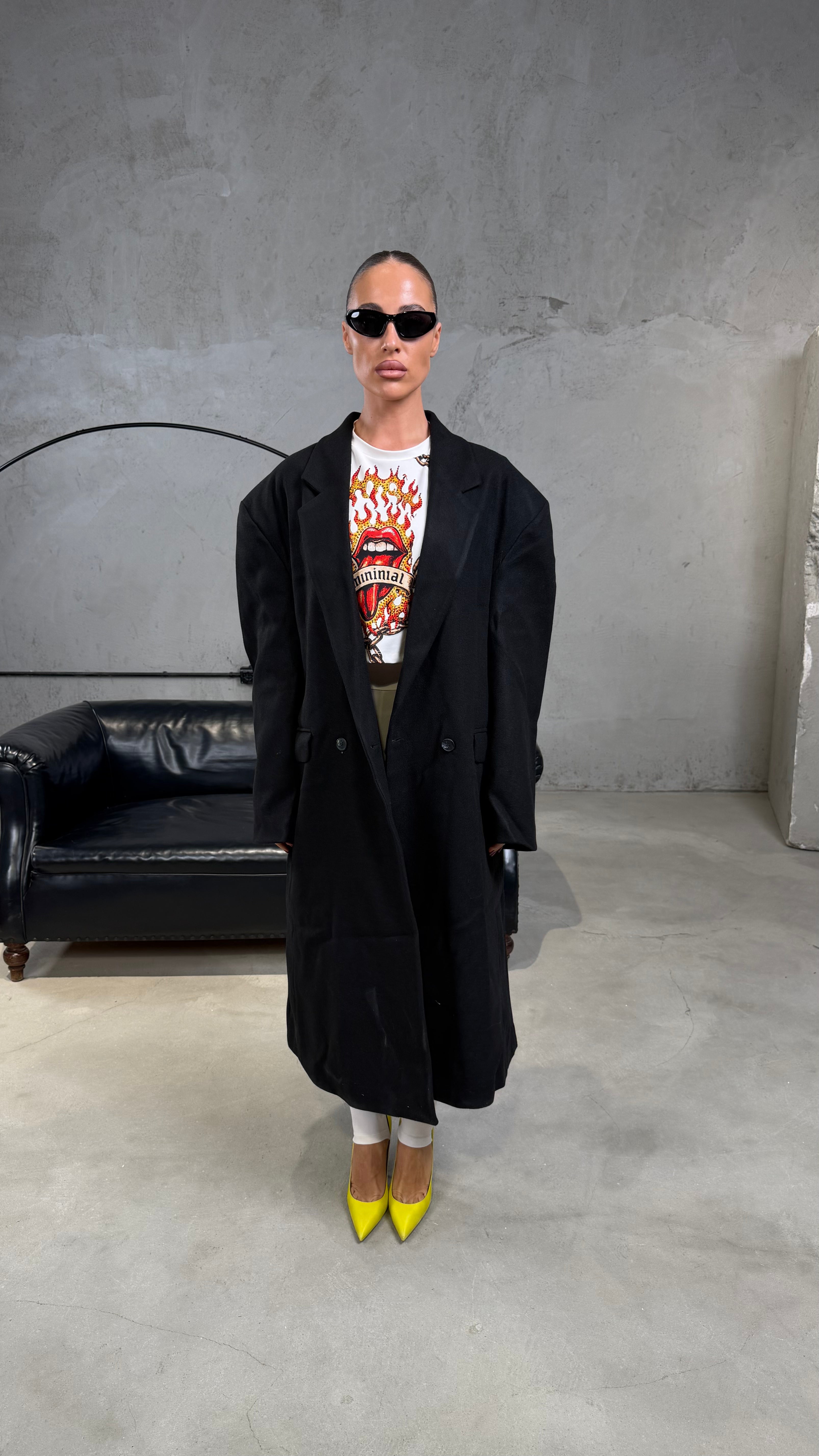 Essential Wool Coat – Black