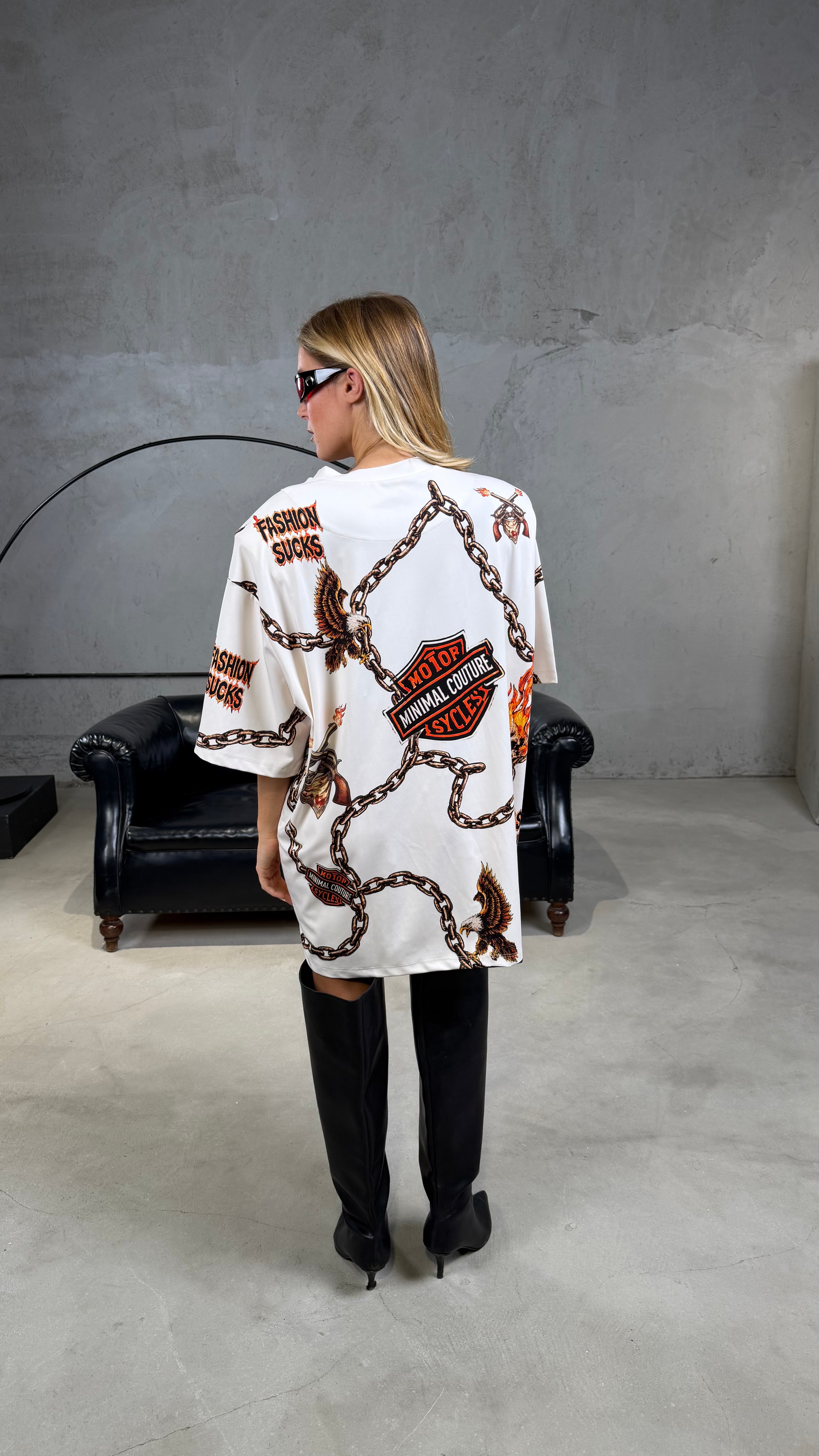 T-shirt Over spalline Minimal chain