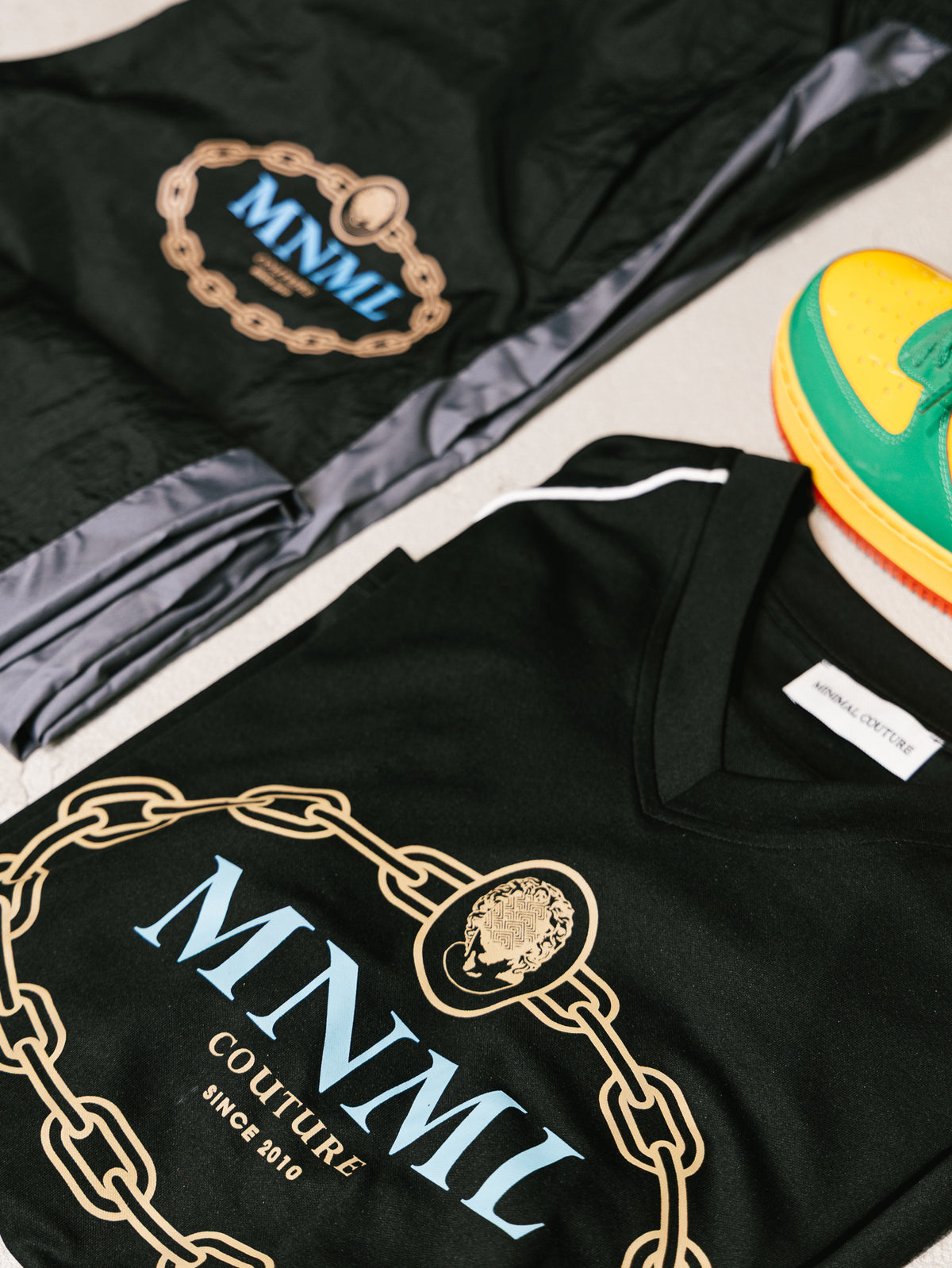Set tuta con t-shirt