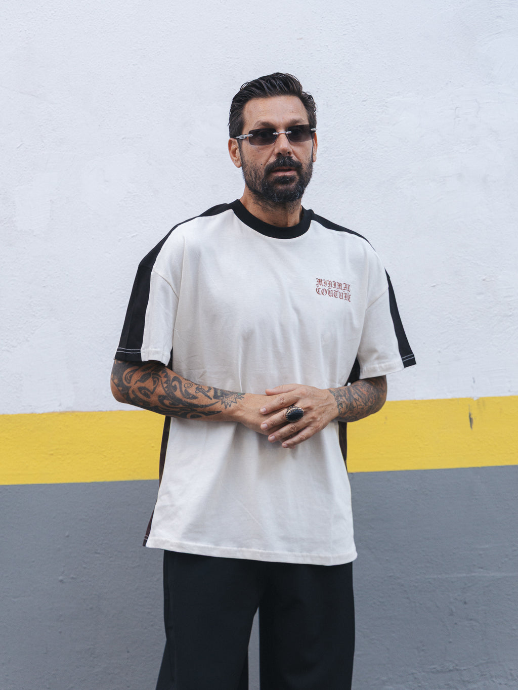 T-shirt con inserti camo e stampa gotica White