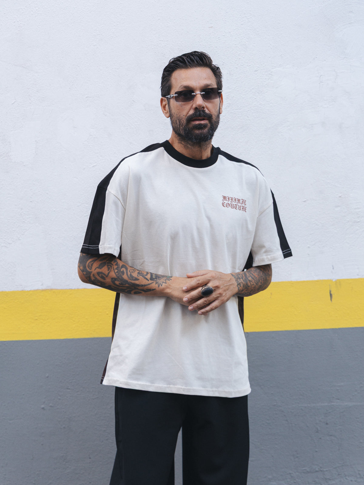 T-shirt con inserti camo e stampa gotica White