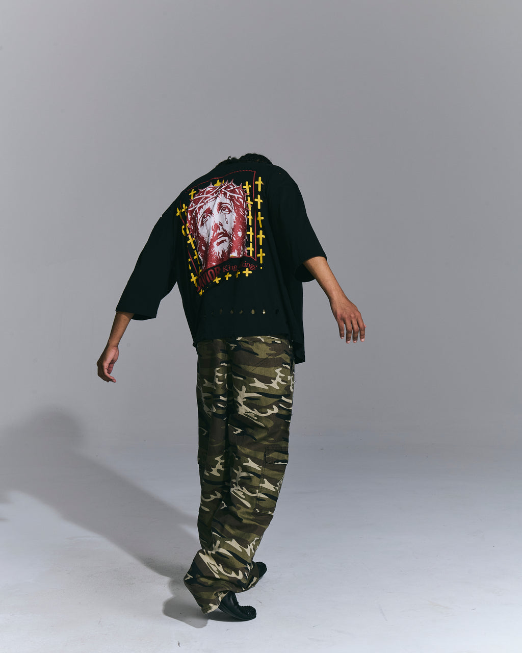 T-Shirt Oversize “Jesus Saves”
