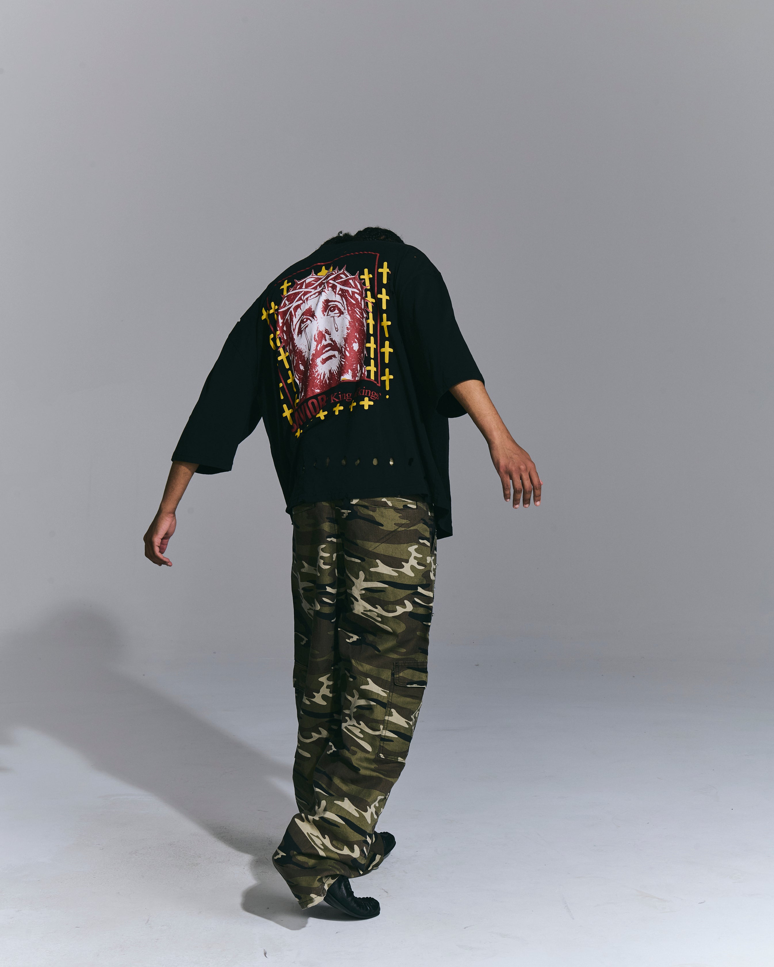 T-Shirt Oversize “Jesus Saves”