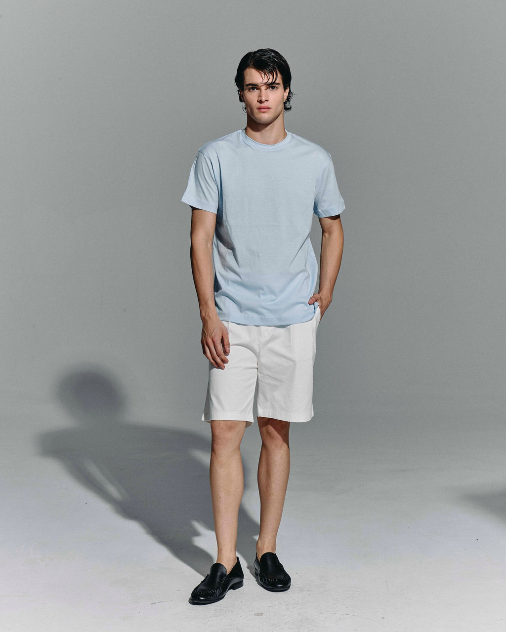 T-Shirt “Essential” – Light Blue