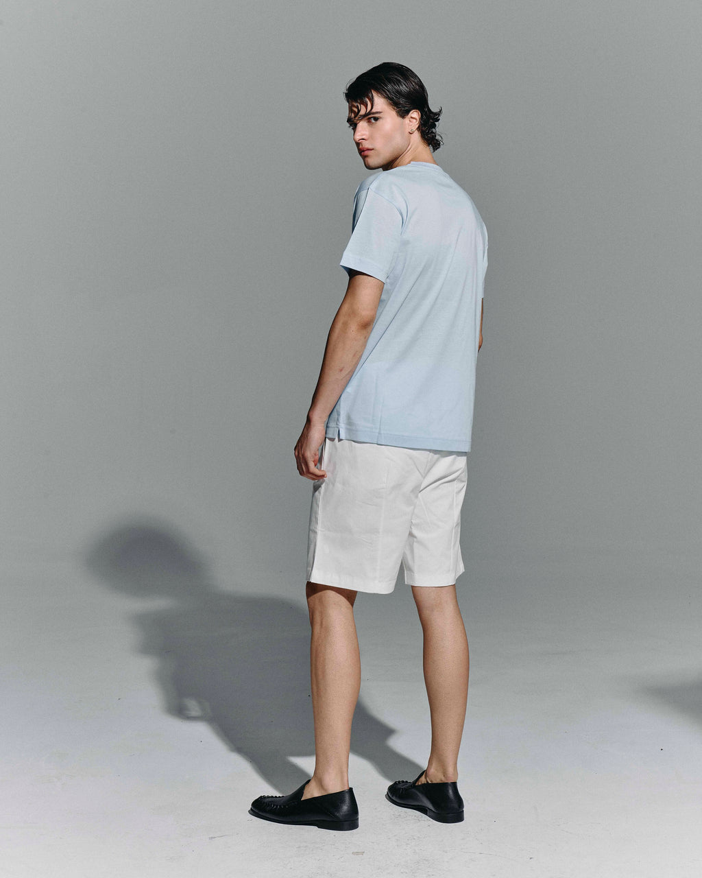 Bermuda “Classic Pleated” – White